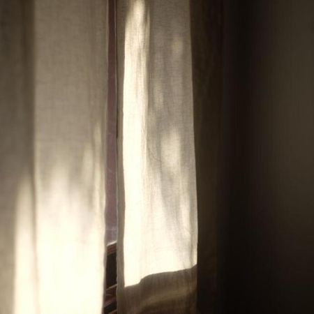 La Sen_Thu An_Phong Don Co Cua So Nhin Ra Ban Cong Apartment Thon An Hoa Екстериор снимка