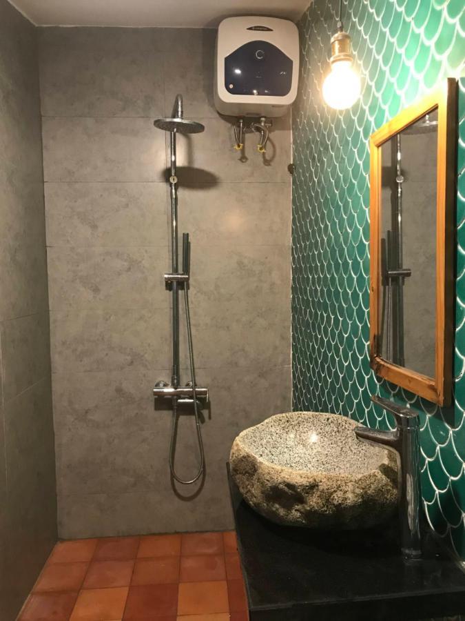 La Sen_Thu An_Phong Don Co Cua So Nhin Ra Ban Cong Apartment Thon An Hoa Екстериор снимка